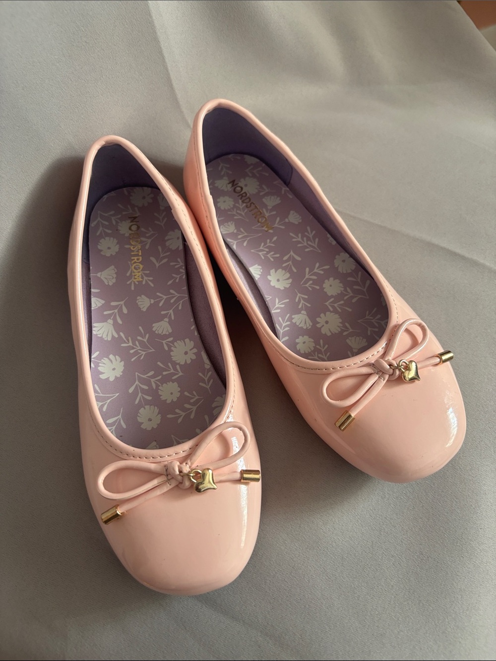 Nordstrom Girls Pink Patent Leather Bow Ballet Flats- size 1